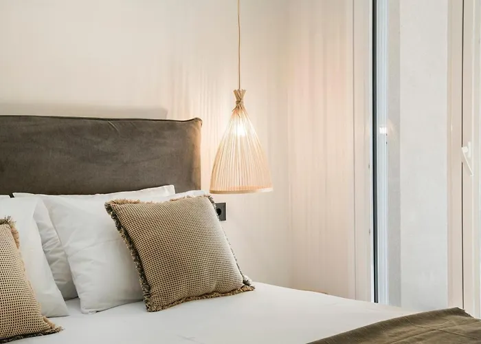 Mystique Lagoon Vila